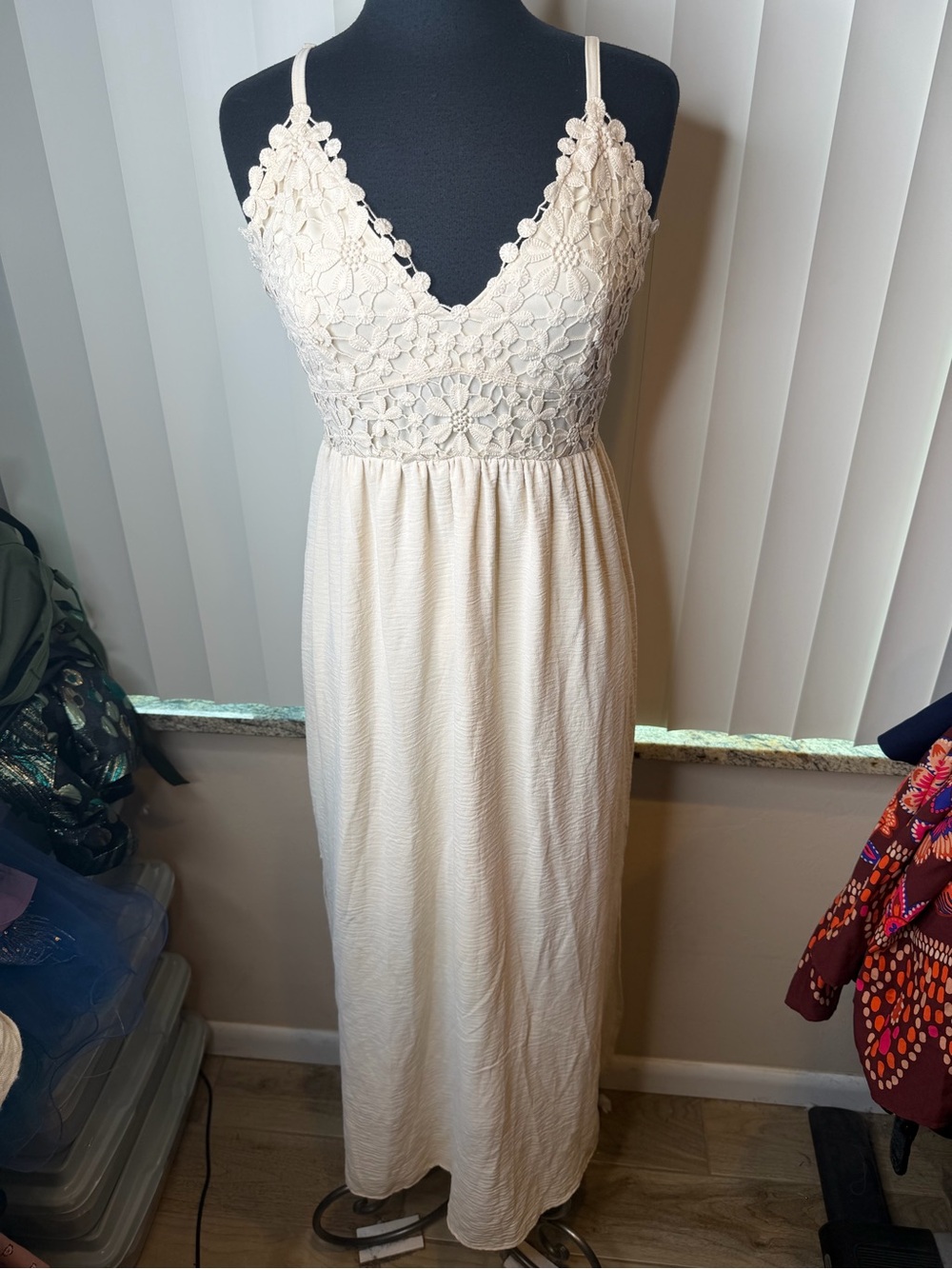 Derek Heart Cream Crochet Lace Spaghetti Straps Maxi Dress Size XL